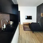 Apartman Come&stay Wola Varsó